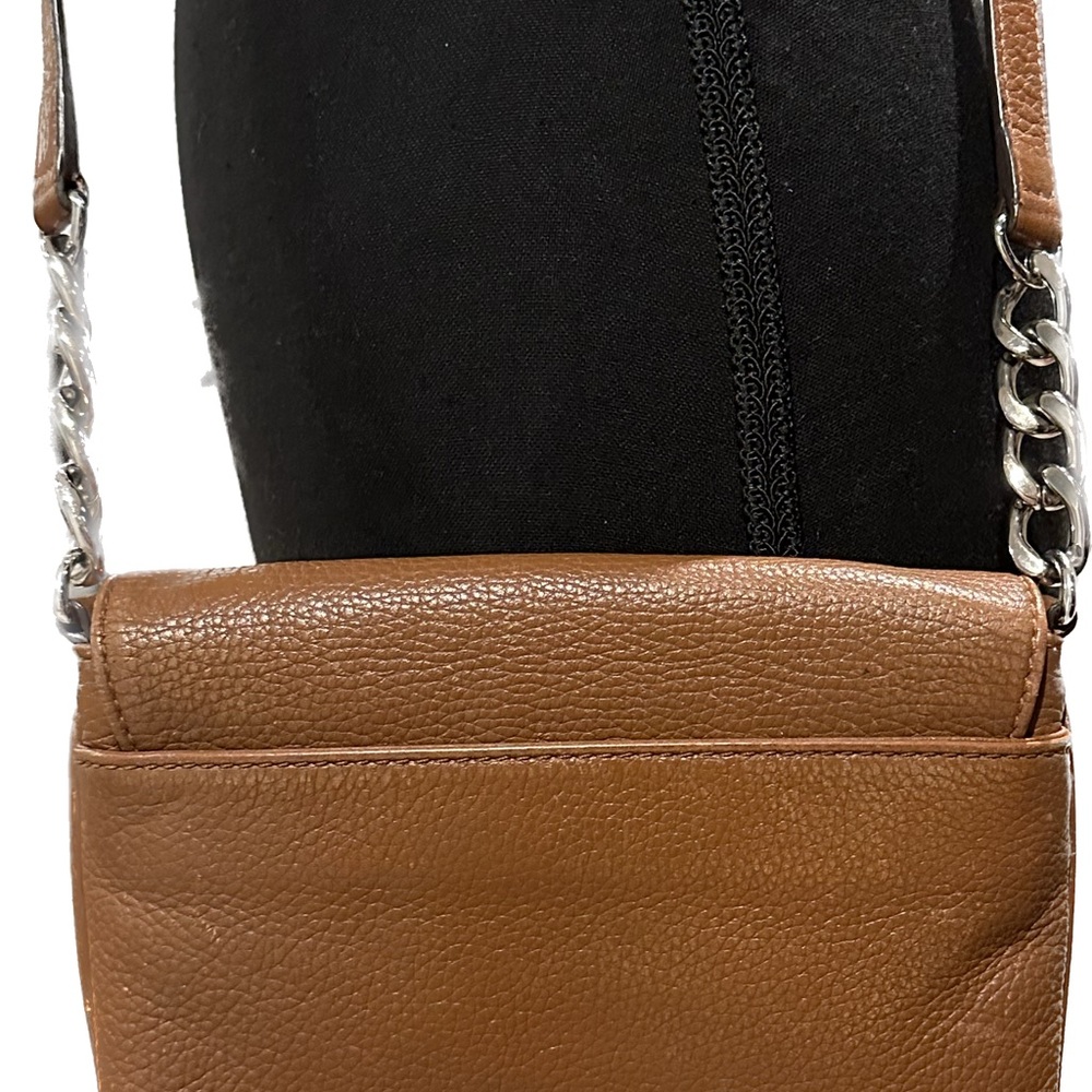 Michael Kors purse 👜 - Picture 6 of 8